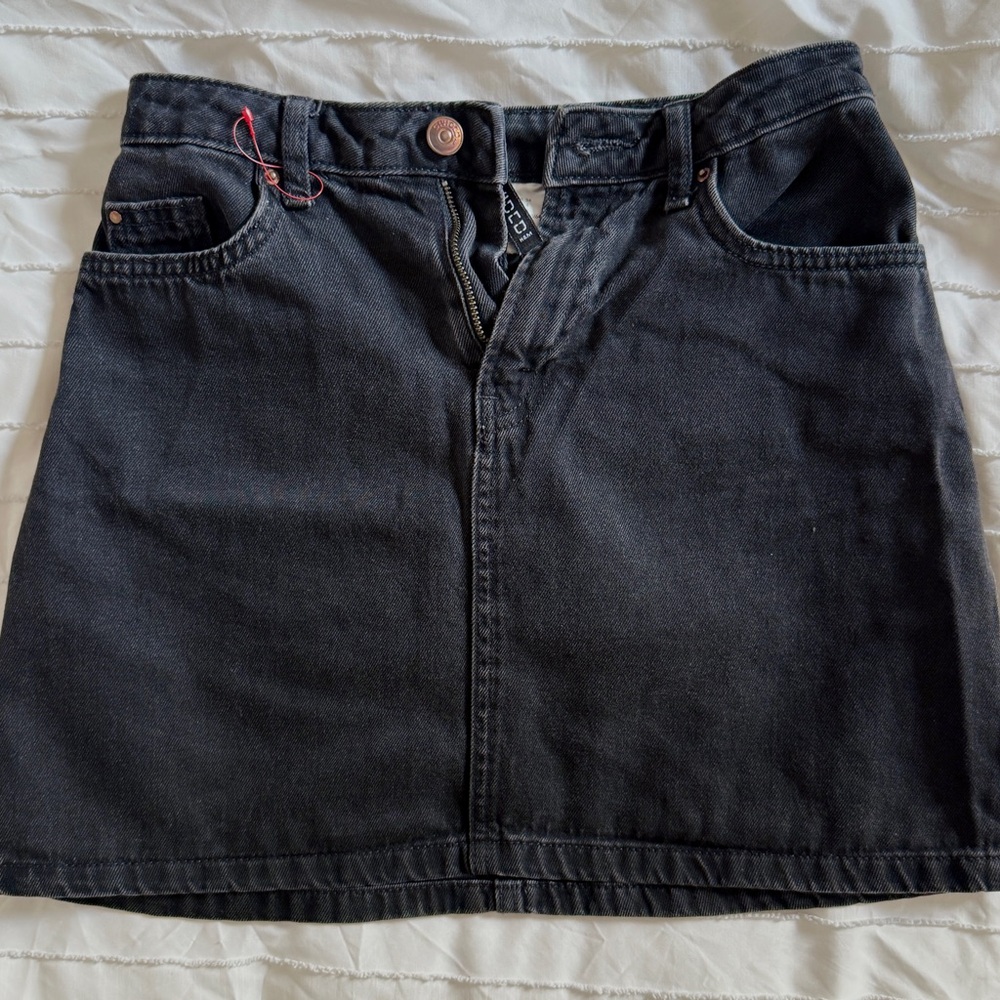 H&M Divided Black denim mini skirt